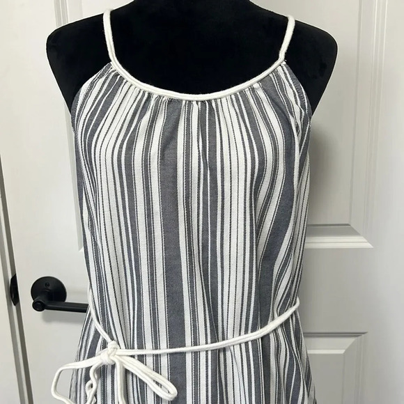 NWT VINCE CAMUTO Dobby Stripe Midi Ruffle Hem Sundress sz Small New Ivory - Picture 4 of 9